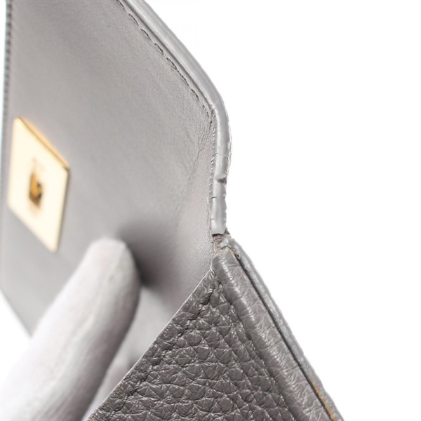 【中古/美品】サルヴァトーレフェラガモ ガンチーニ 長財布 サルヴァトーレフェラガモ(Salvatore Ferragamo)サルヴァトーレ