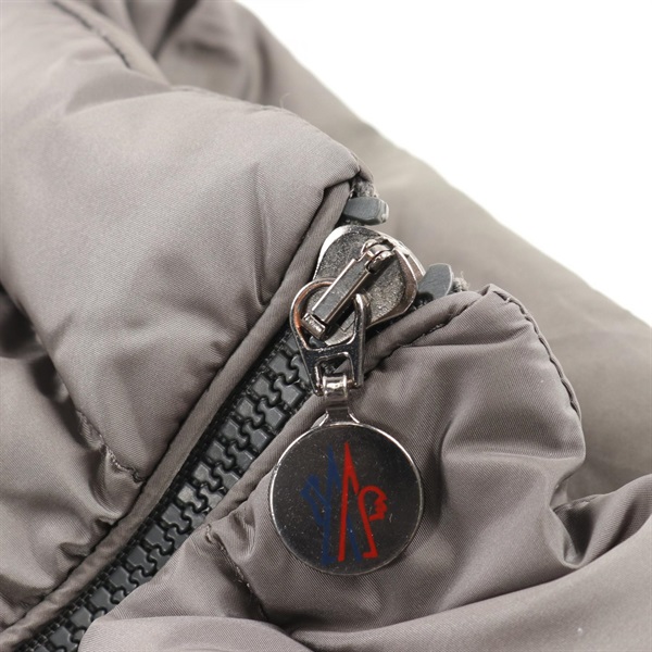 モンクレール(MONCLER)モンクレール ダウンジャケット 衣料品 アウター