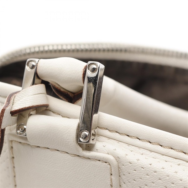 超美品 LOEWE ロエベ アマソナ28 レザートートバッグ 今田美桜】 アマソナ28 バッグ (ナパカーフ) / @loewe ¥431,200