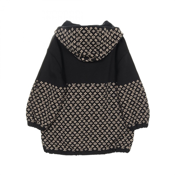 美品♡ ルイヴィトン ショート丈ジャケット シルク風 ブラック 美品♡ ルイヴィトン ショート丈ジャケット シルク風 ブラック