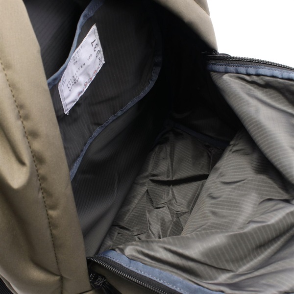 サカイ(Sacai)サカイ Pocket Back Pack リュックサック バックパック