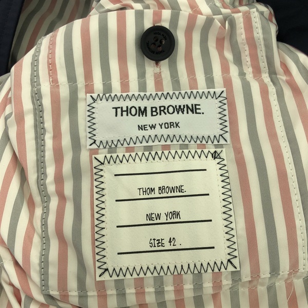 トムブラウン(THOM BROWNE)トムブラウン ダウン ジャケット ダウン