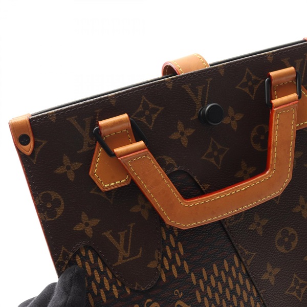 ルイ・ヴィトン(LOUIS VUITTON)ルイ・ヴィトン LOUIS VUITTON × NIGO