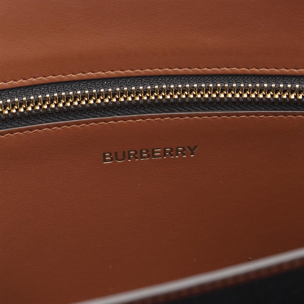 BURBERRY LONDON イエロースエードクラッチバッグ BURBERRY LONDON イエロースエードクラッチバッグ