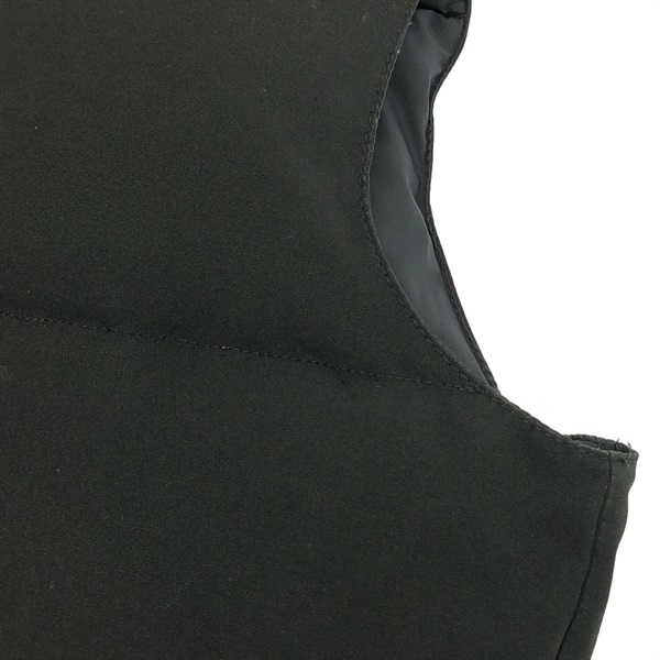 カナダグース　ダウンベスト　ブラック　S 2830JM カナダグース(CANADA GOOSE)カナダグース ダウンベスト ブラック