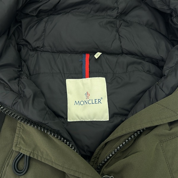 モンクレール(MONCLER)モンクレール 4934825 ARRIOUS ダウンコート