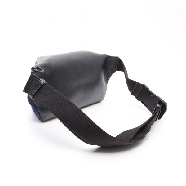 最終値下げ ベルルッティ クロスボディ バッグ カリグラフィー