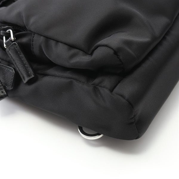 プラダ(PRADA)プラダ Re-Nylon ウエストバッグ ボディバッグ バッグ