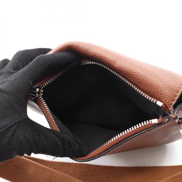 ロエベ(LOEWE)ロエベ ミリタリー バムバッグ アナグラム ウエスト