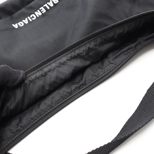 バレンシアガ(BALENCIAGA)バレンシアガ ウィール ショルダーバッグ