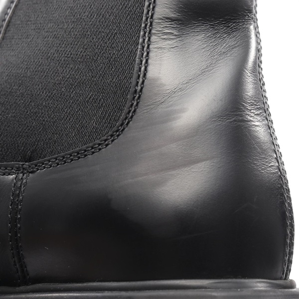 プラダ(PRADA)プラダ モノリス ブラッシュドレザー チェルシー