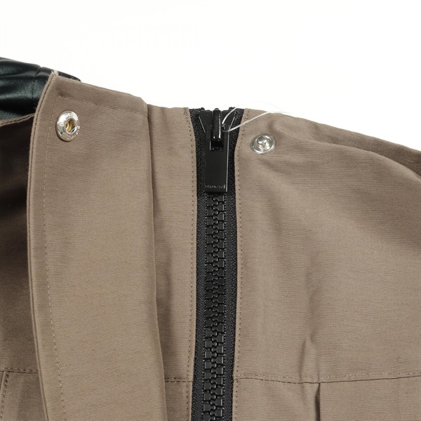 サカイ(Sacai)サカイ ワンピース 衣料品 トップス レディース