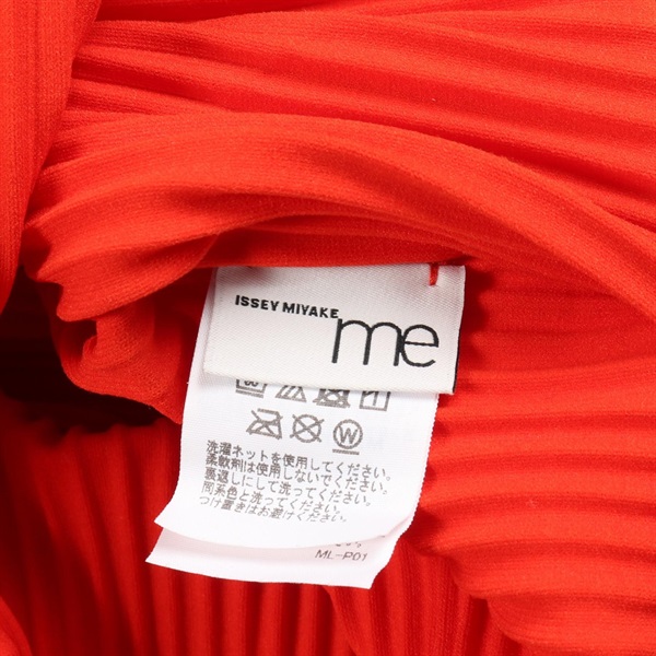 ミー イッセイミヤケ(me ISSEY MIYAKE)ミー イッセイミヤケ DOT PLEATS