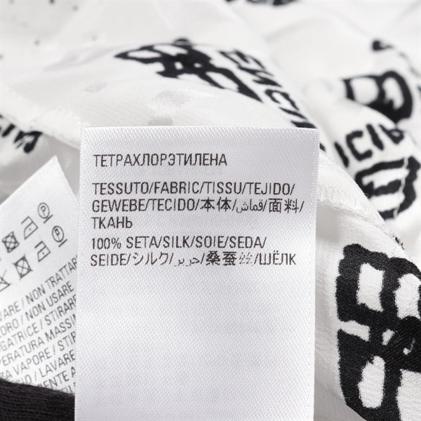 バレンシアガ(BALENCIAGA)バレンシアガ BBロゴ総柄 ワンピース 衣料品  