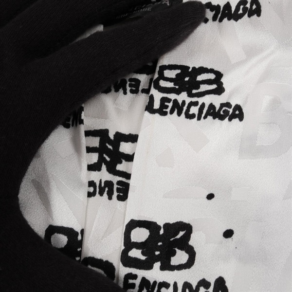 バレンシアガ(BALENCIAGA)バレンシアガ BBロゴ総柄 ワンピース 衣料品