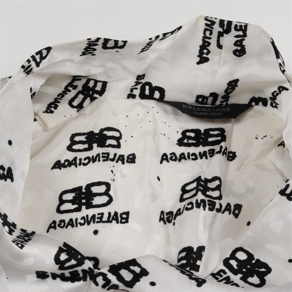 バレンシアガ(BALENCIAGA)バレンシアガ BBロゴ総柄 ワンピース 衣料品