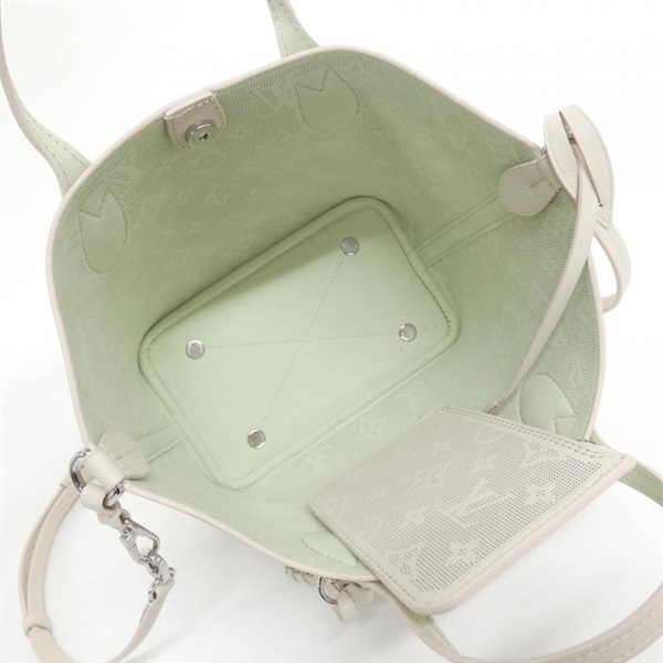 ルイ・ヴィトン(LOUIS VUITTON)ルイヴィトン マヒナ リバーズ