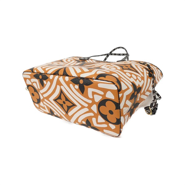 ルイ・ヴィトン(LOUIS VUITTON)ルイヴィトン LVクラフティ ネヴァー  