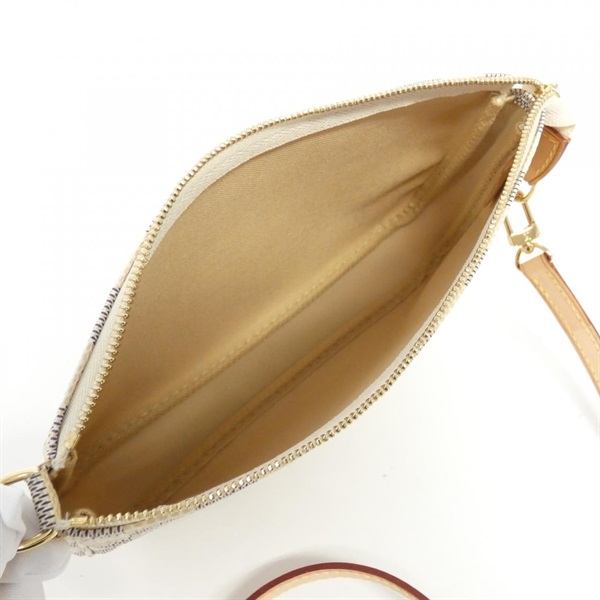 ルイヴィトン　ダミエ　アクセサリーポーチ アクセポ　中未使用に近い ルイヴィトン アクセサリーポーチ ☆ダミエ正規！週末値下げ