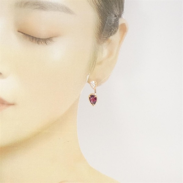 ブシュロン(Boucheron)セルパンボエム 2モチーフ シングルスタッズ