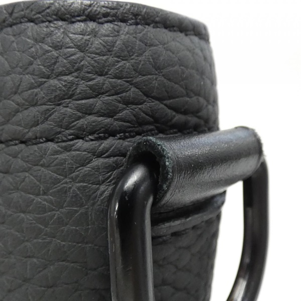 ルイ・ヴィトン(LOUIS VUITTON)ルイヴィトン トリヨン クリストファー