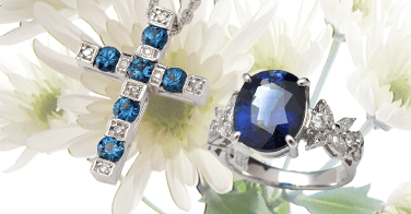 9月の誕生石「サファイア」をあしらった商品を特集しています。